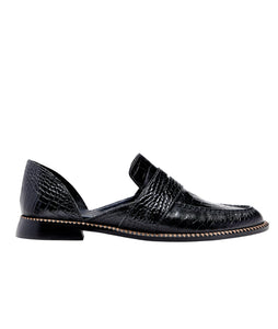 Tash D'Orsay Moccasin- Black Embossed Croc