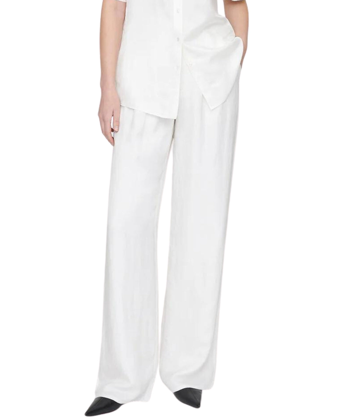 Carrie Pant- White