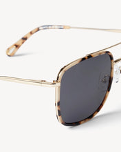 Amelia Sunglasses- Blonde Tortoise