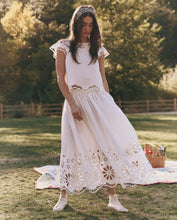 The Super Bloom Eyelet Skirt- White