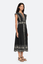 Mirabel Print Midi Dress- Black