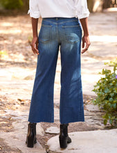 Galway Wide-Leg Jean- 1999 Blue Wash