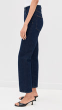 90's Pinch Waist Crop- Flow