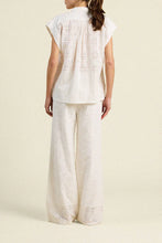 Della Shirt- Handkerchief Eyelet