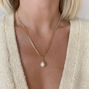 Colette Pearl Curb Necklace