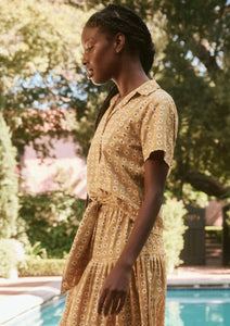 The Tourist Top- Honeycomb Bandana Floral