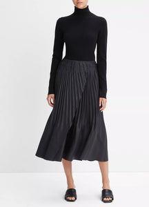 Pintuck Pleated Pull On Skirt- Black