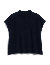 Montecito Vest- Marine