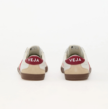 Volley- White/ Pekin/ Bark