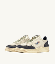 Super Vintage Low- Suede/ Laminated Leather Space Blue/ Silver