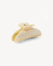 Midi Heirloom Claw- Alabaster