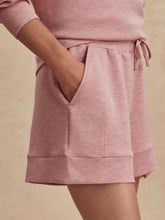 Atrium High Rise Short 4.5- Rose Marl