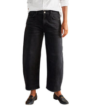 Brennan Barrel Leg Jean- Black