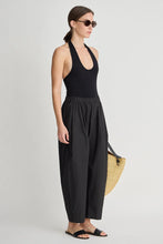 Spa Pleat Pant- Black