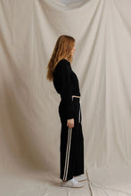 Claud Travel Track Pant- True Black