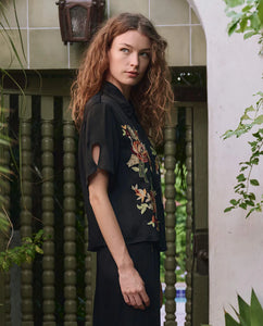The Tavern Button Up W/ Bouquet Floral Embroidery- Black