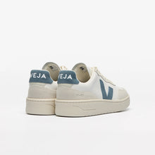 V-90- Extra White California