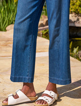 The Italian Wide Leg Chino- 1984 Washed Blue