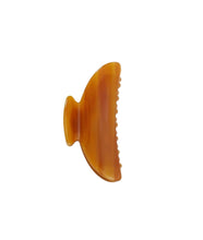 Midi Heirloom Claw- Cognac