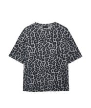 Cohen Tee- Grey Leopard