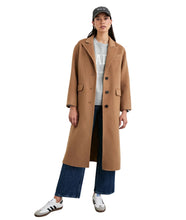 The Gallery Coat- Camel