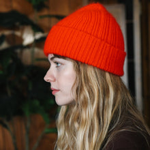 Francis Beanie- Red