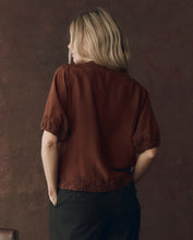The Short Sleeve Legacy Top- Chocolate