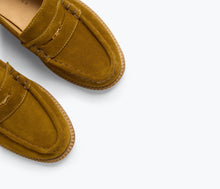 Elba- Bog Suede W/ Hardware