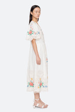 Astrid Embroidery Short Sleeve Midi Dress- Multi