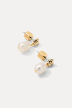 Panther Pearl Earrings- Gold