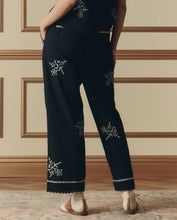 The Weekend Pant w/ Hanky Embroidery- Black