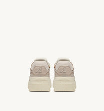 CLC Low- White/ Platinum