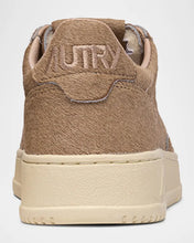 Medalist Low- Pony/ Beige