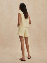 Atrium High Rise Short- Anise Flower
