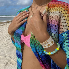 White with Gold Starts Beaded Bracelet