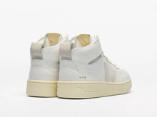 V-95- Ex White/ Natural