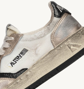 Medalist Low Super Vintage- Mesh/ Suede White Gold