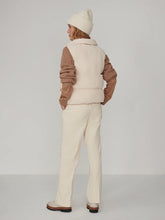 Lilah Cord Puffer Gilet- Whitecap Grey