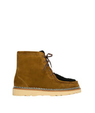 Winnie- Bog Suede W/ Shearling