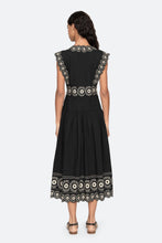 Mirabel Print Midi Dress- Black