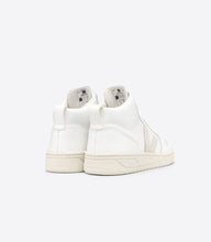 V-15- Extra White Leather